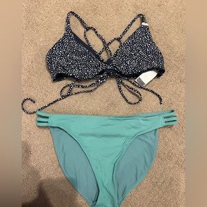 Roxy Bikini Set